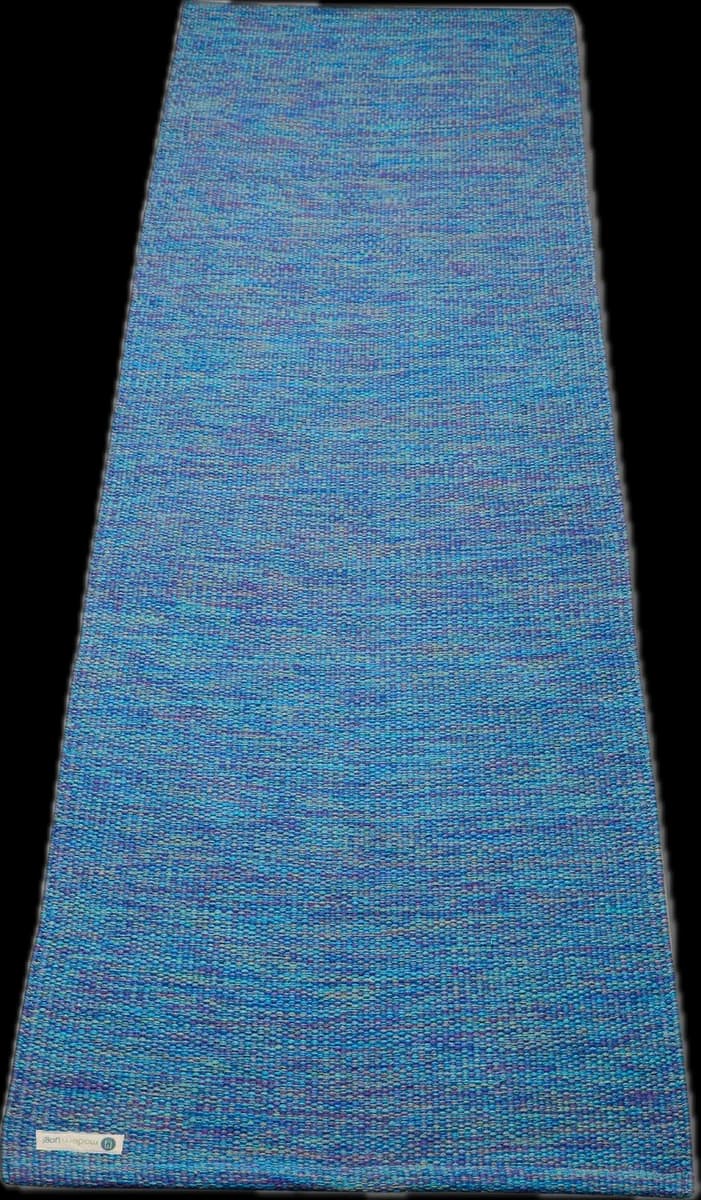 Yogi Classic 7MM in Bohemian, unrolled flat and seen from one end